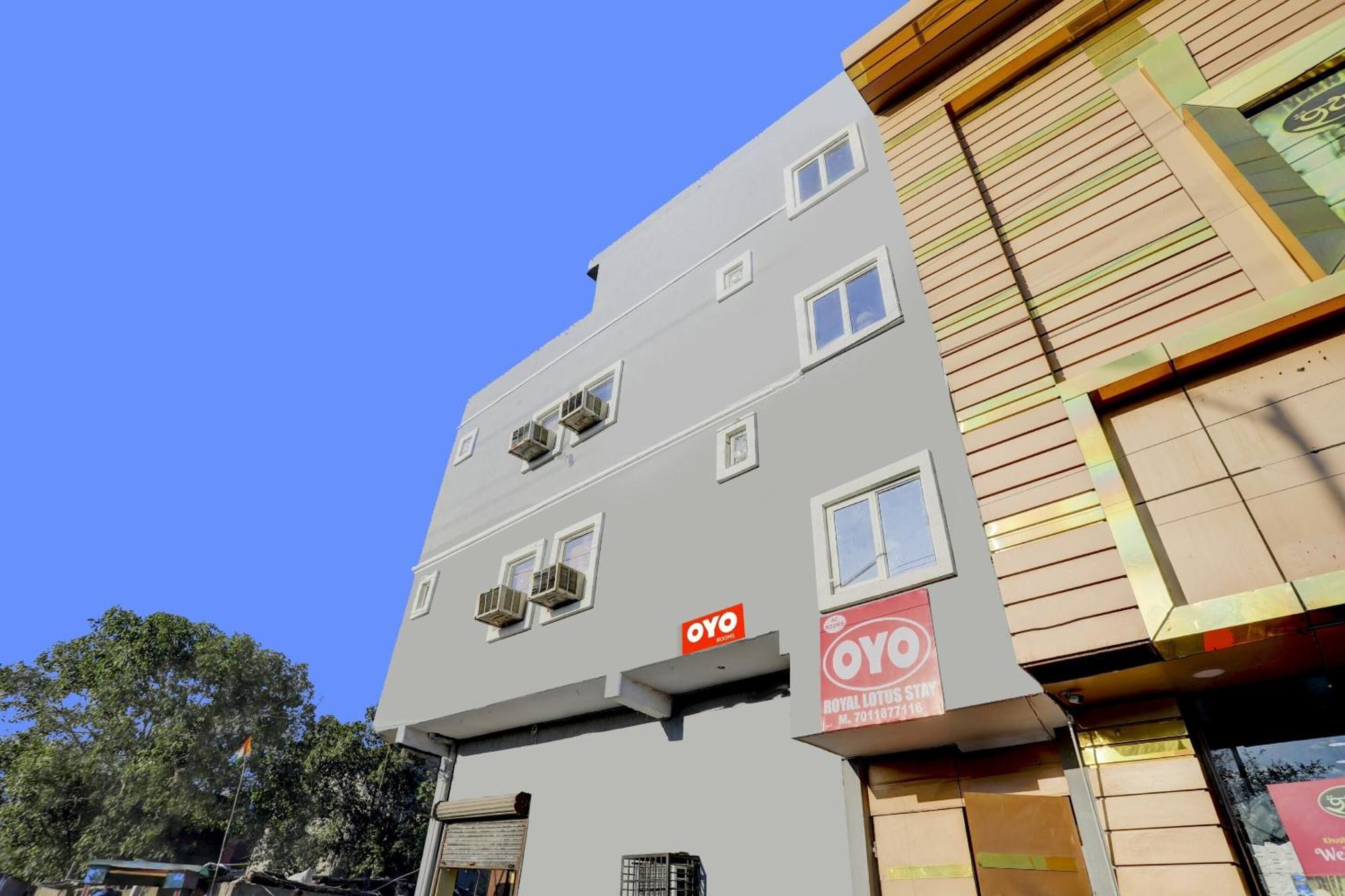 Hotel O Royal Lotus Stay Near Ip Extension Metro Station Ню Делхи Екстериор снимка