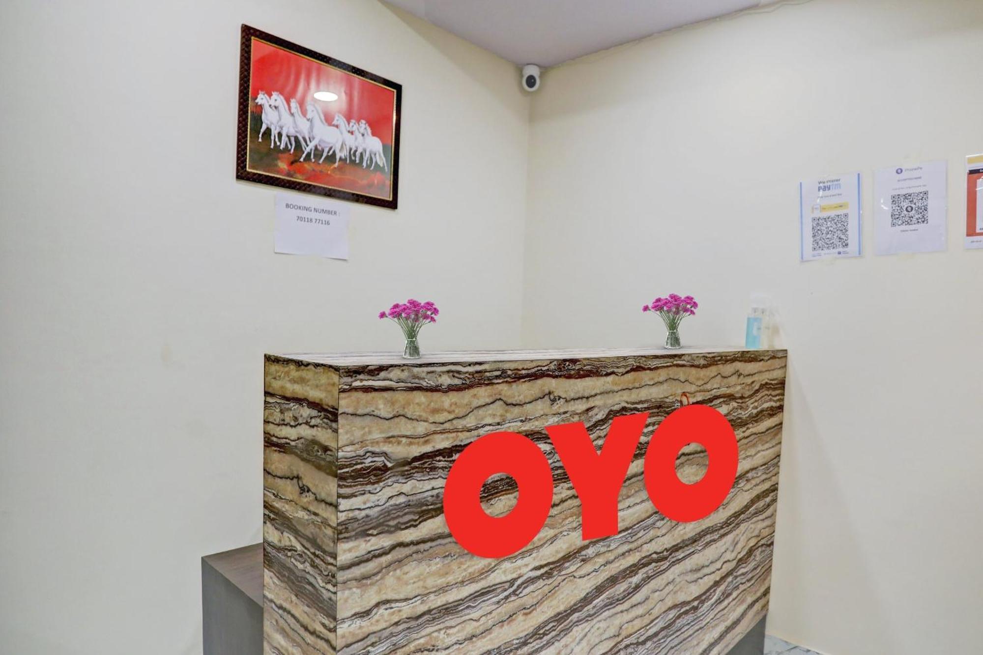 Hotel O Royal Lotus Stay Near Ip Extension Metro Station Ню Делхи Екстериор снимка